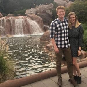 Meet your Posher, Brooke